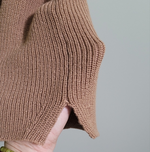 Gentle Fawn Tan Knit Tank Top Cropped V-neck L - Picture 7 of 7